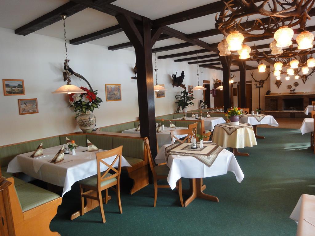 Hotel Hubertus Brome エクステリア 写真