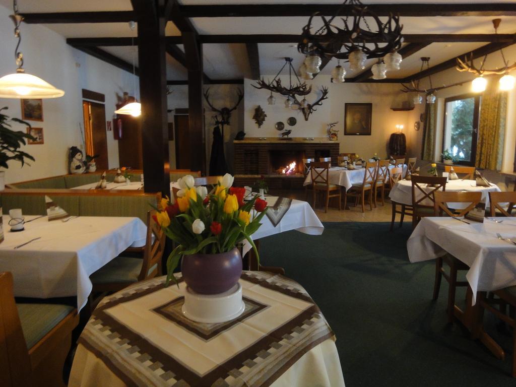 Hotel Hubertus Brome エクステリア 写真