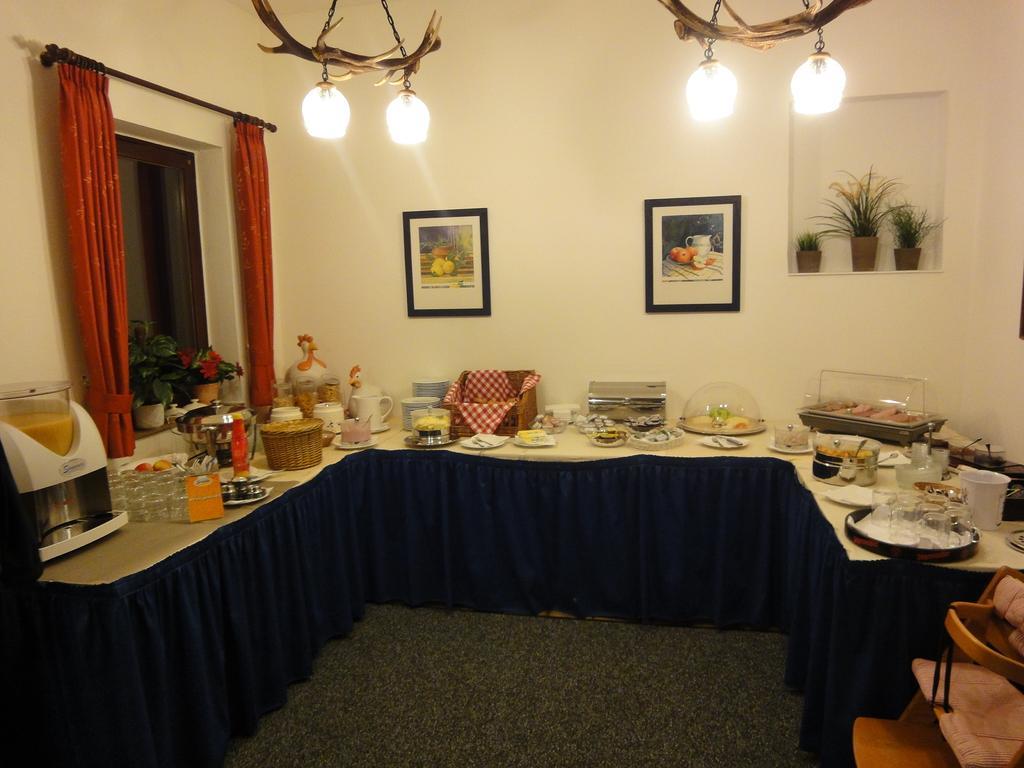 Hotel Hubertus Brome エクステリア 写真