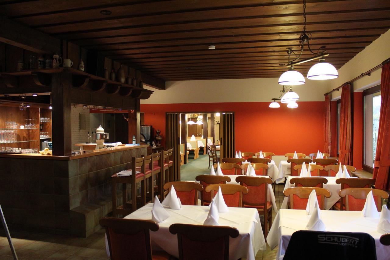 Hotel Hubertus Brome エクステリア 写真