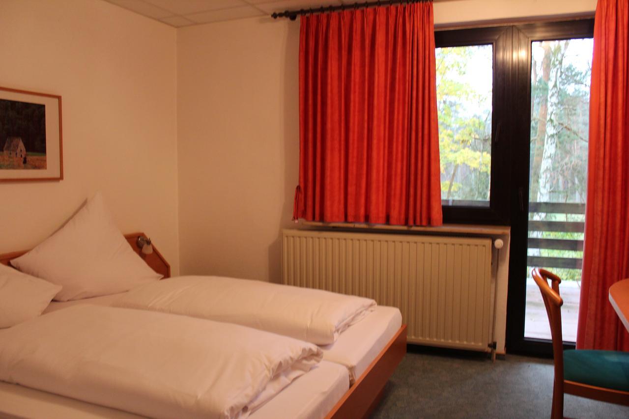 Hotel Hubertus Brome エクステリア 写真