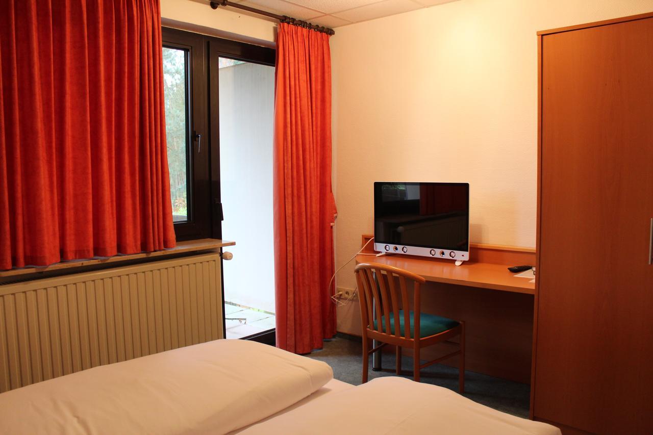 Hotel Hubertus Brome エクステリア 写真